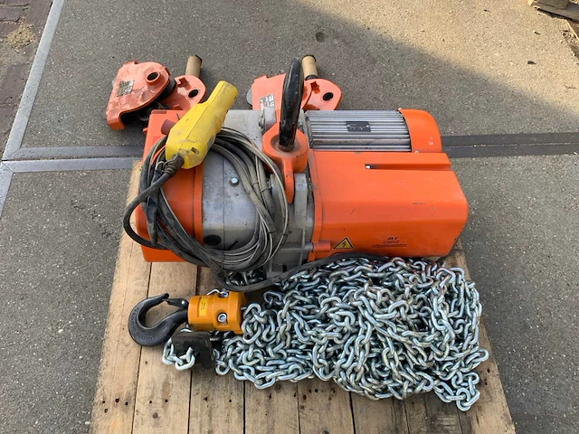 Rema sr1600kg elektrische kettingtakel - afbeelding 2 van  6