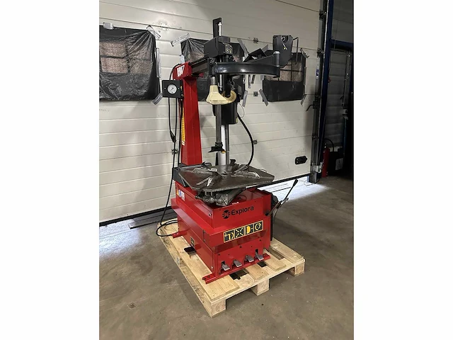 Rema tiptop - promaxx 8240-2 - tyre changing device - 2014 - afbeelding 1 van  10