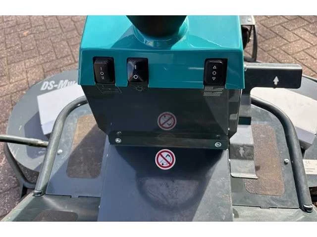 Remarc - tourno king size 4wd servo - turf machine - 2023 - afbeelding 11 van  13