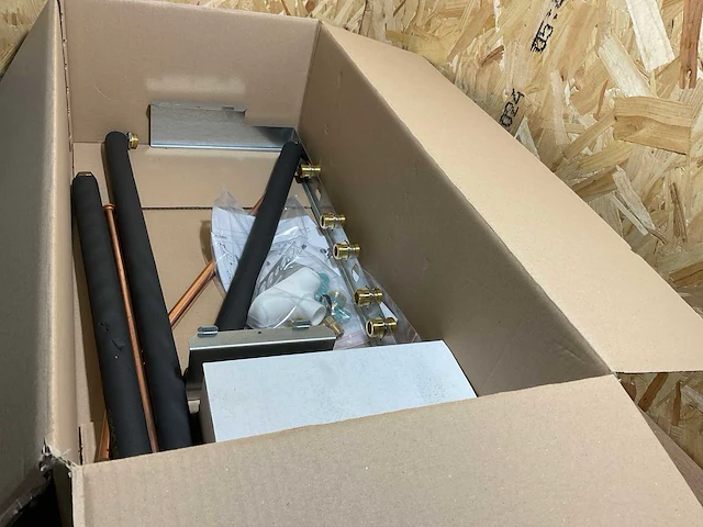 Remeha calora tower leidingset / met aansluitbeugel bovenzijde - afbeelding 2 van  6