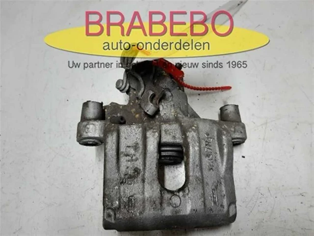 Remklauwen achter ford - afbeelding 2 van  50
