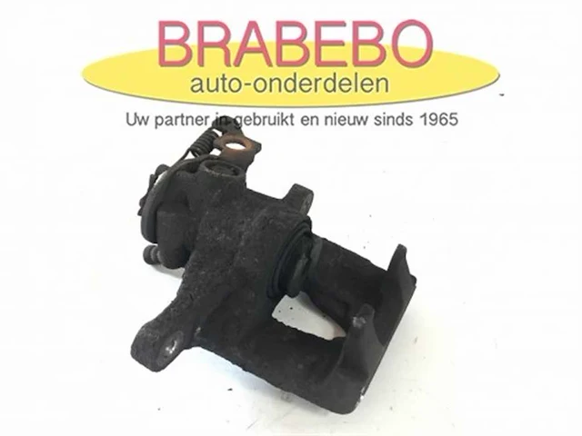Remklauwen achter ford - afbeelding 16 van  50