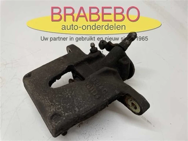 Remklauwen achter ford - afbeelding 18 van  50