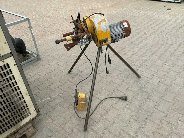 Rems tornado draadsnijmachine - afbeelding 4 van  7