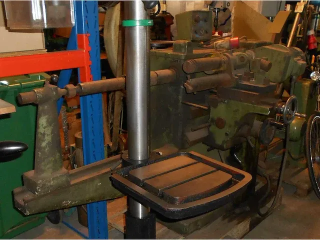Remtrommeldraaibank met slijpinrichting - afbeelding 3 van  4