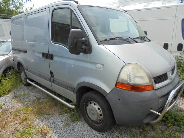 Renault - 1 - master - t28 2.5dci l1h1 - 72-bt-js - afbeelding 2 van  9