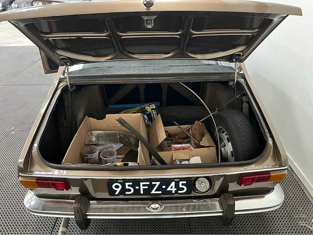 Renault - 12 r - oldtimer 1975 - afbeelding 11 van  26