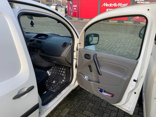 Renault - 1.5 dci 85 expr.comf - bedrijfswagen - afbeelding 2 van  20