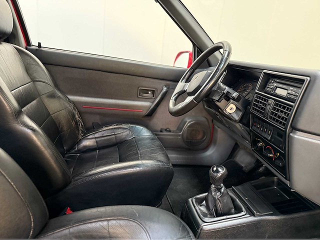 Renault - 19 - 1.8 16v - phase 1 - personenauto - 1992 - afbeelding 13 van  30