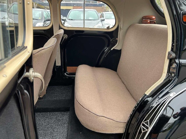 Renault - 1957 - 4 cv - grand luxe - ar-08-17 - afbeelding 9 van  37