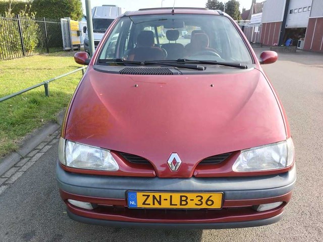 Renault - 1999 - mégane scénic - 2.0 rt automaat - zn-lb-36 - afbeelding 12 van  19