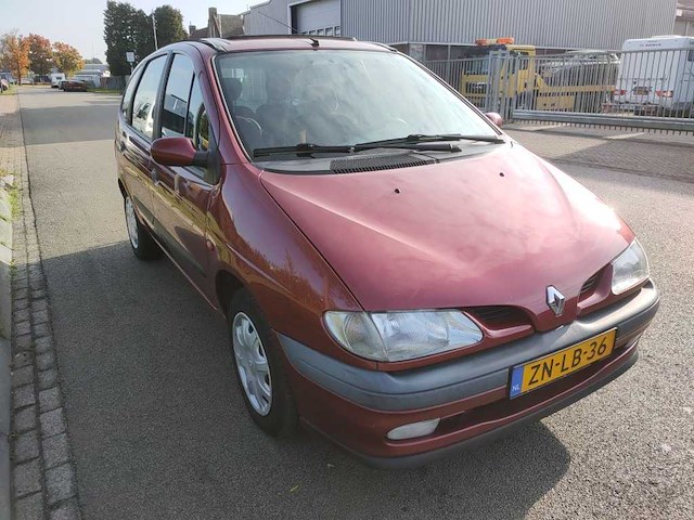 Renault - 1999 - mégane scénic - 2.0 rt automaat - zn-lb-36 - afbeelding 13 van  19