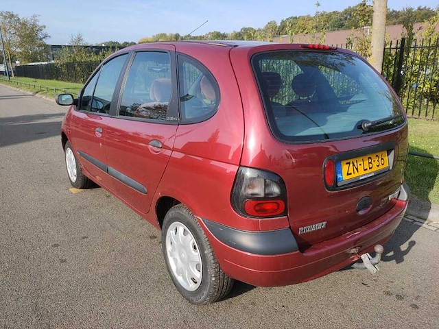 Renault - 1999 - mégane scénic - 2.0 rt automaat - zn-lb-36 - afbeelding 14 van  19