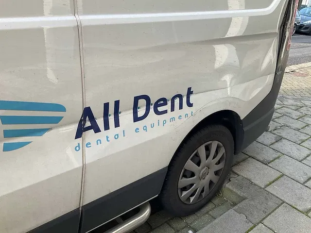 Renault - 2.0 dci t29 l2h1 luxe - van - afbeelding 10 van  21