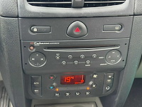 Renault - 2005 - clio - 1.6-16v initiale - automaat - 37-rg-tp - afbeelding 4 van  13