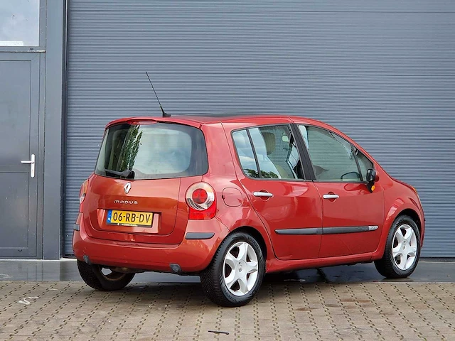 Renault - 2005 - modus - 1.6-16v initiale - 06-rb-dv - afbeelding 14 van  18