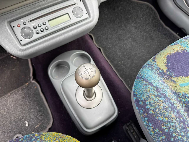 Renault - 2005 - twingo - 1.2-16v kenzo quick5 automaat - 94-rb-ds - afbeelding 6 van  8