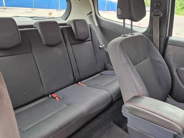 Renault - 2006 - clio - 1.4-16v dynam.luxe - 47-td-pl - afbeelding 11 van  19