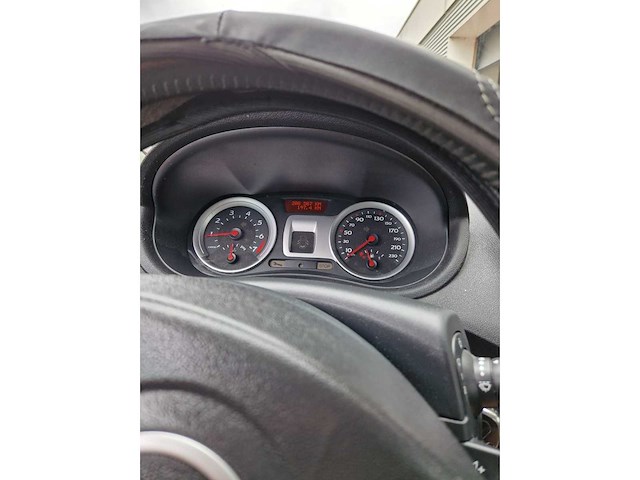 Renault - 2006 - clio - 1.4-16v dynam.luxe - 47-td-pl - afbeelding 6 van  19