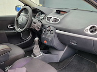 Renault - 2006 - clio - 1.4-16v dynam.luxe - 47-td-pl - afbeelding 9 van  19