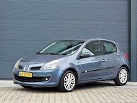 Renault - 2006 - clio - 1.4-16v dynam.luxe - 47-td-pl - afbeelding 1 van  19
