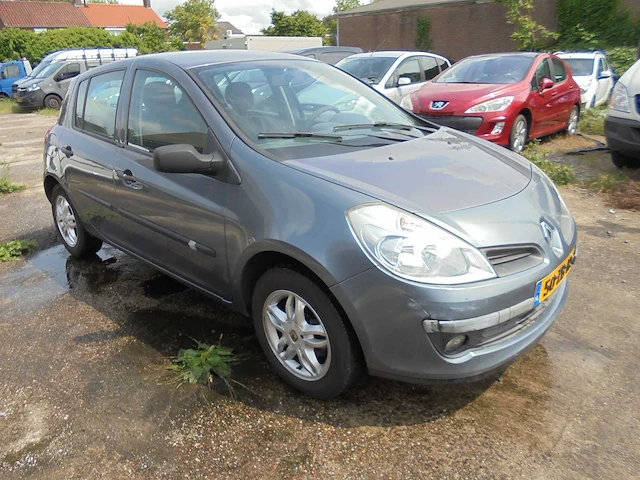 Renault - 2007 - clio - 1.2-16v bns line - 50-zb-hs - afbeelding 5 van  12