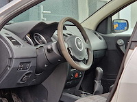 Renault - 2007 - mégane grand tour - 1.6-16v business l. - 14-tx-fx - afbeelding 2 van  24