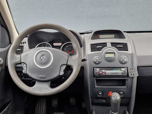Renault - 2007 - mégane grand tour - 1.6-16v business l. - 14-tx-fx - afbeelding 4 van  24