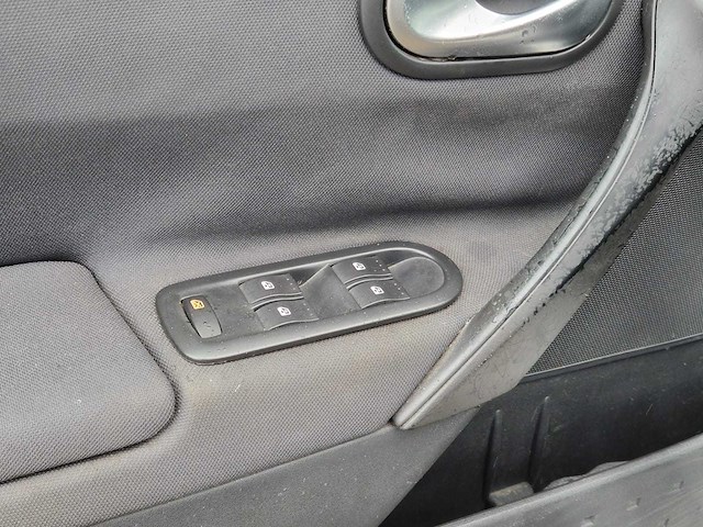 Renault - 2007 - mégane grand tour - 1.6-16v business l. - 14-tx-fx - afbeelding 9 van  24