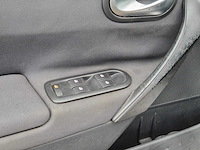 Renault - 2007 - mégane grand tour - 1.6-16v business l. - 14-tx-fx - afbeelding 9 van  24