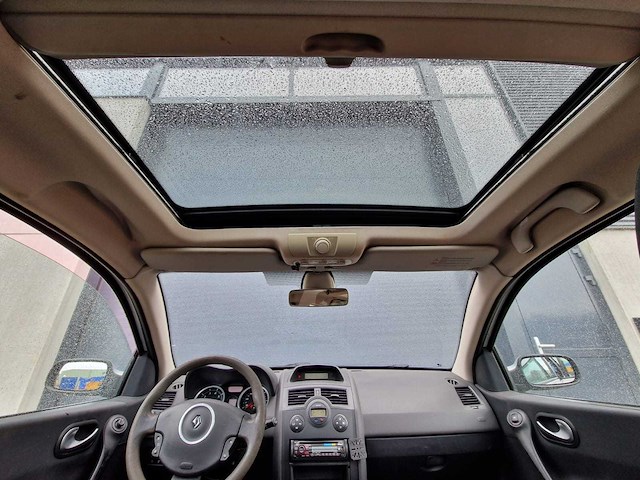 Renault - 2007 - mégane grand tour - 1.6-16v business l. - 14-tx-fx - afbeelding 13 van  24