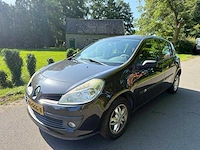Renault - 2008 - clio - 1.2-16v special line - 43-ggg-8 - afbeelding 1 van  9
