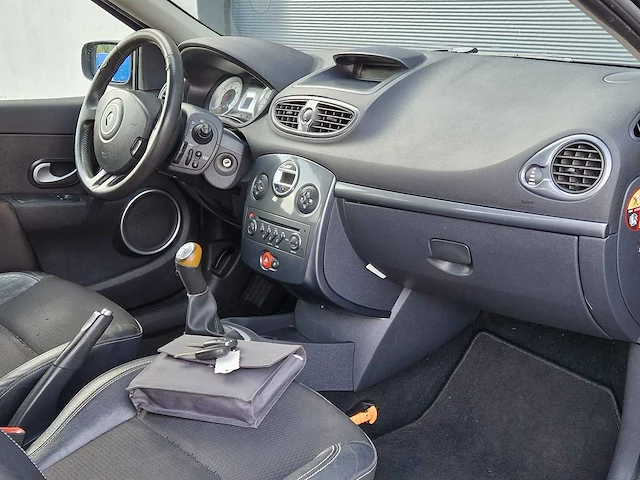 Renault - 2008 - clio - 1.6-16v dynamique s - 79-ghk-2 - afbeelding 13 van  20