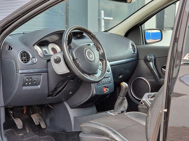 Renault - 2008 - clio - 1.6-16v dynamique s - 79-ghk-2 - afbeelding 20 van  20