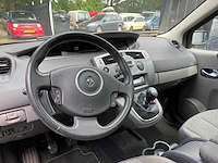 Renault - 2008 - scénic - 1.6-16v business l. - 92-hgj-4 - afbeelding 10 van  27