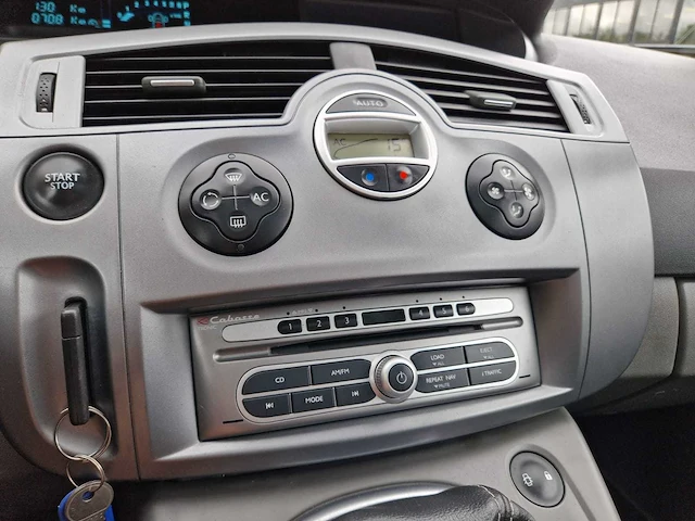 Renault - 2008 - scénic - 1.6-16v tech line - 13-zp-vs - afbeelding 7 van  23