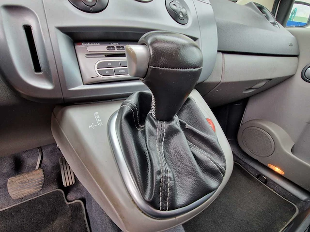 Renault - 2008 - scénic - 1.6-16v tech line - 13-zp-vs - afbeelding 8 van  23