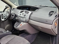 Renault - 2008 - scénic - 1.6-16v tech line - 13-zp-vs - afbeelding 16 van  23