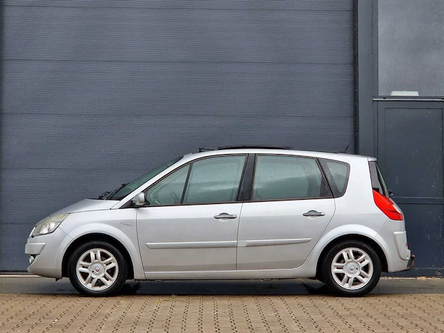 Renault - 2008 - scénic - 1.6-16v tech line - 13-zp-vs - afbeelding 22 van  23