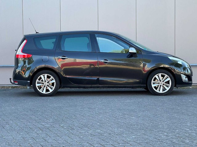 Renault - 2010 - grand scénic - 2.0 celsium - automaat - 37-lsr-8 - afbeelding 14 van  20