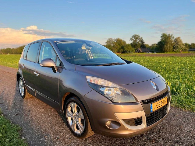Renault - 2010 - scénic - 1.4 tce privilege - j-338-df - afbeelding 3 van  4