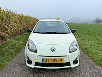 Renault - 2010 - twingo - 1.2-16v authentique - 37-nfn-9 - afbeelding 4 van  11