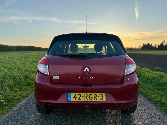 Renault - 2011 - clio - 1.5 dci parisienne - 42-rgr-3 - afbeelding 5 van  10