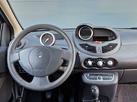 Renault - 2011 - twingo - 1.2-16v collection - 74-rfh-7 - afbeelding 3 van  21