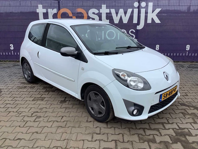 Renault - 2011 - twingo - 1.5 dci night & day - personenauto - afbeelding 4 van  11