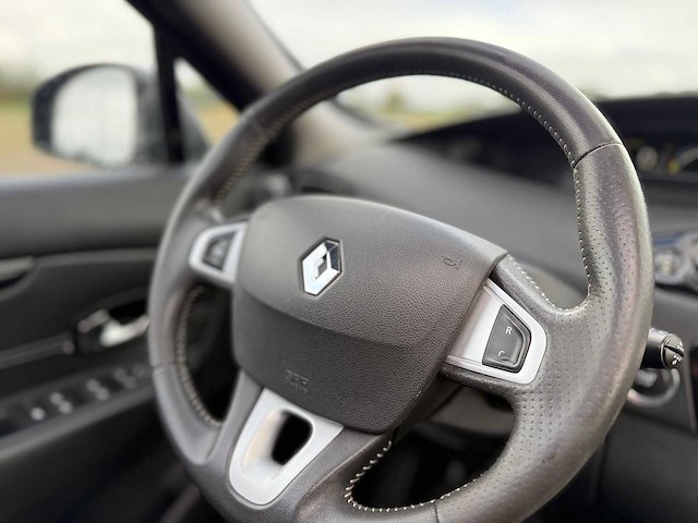 Renault - 2012 - grand scénic - 1.4 tce bose - 58-xsg-5 - afbeelding 3 van  17