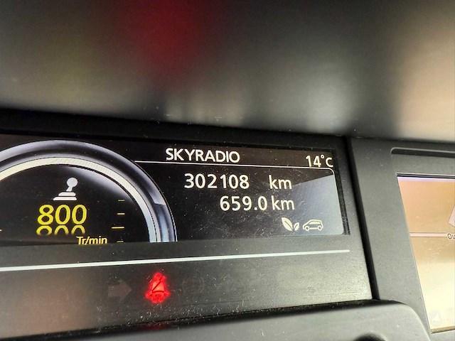 Renault - 2012 - grand scénic - 1.4 tce bose - 58-xsg-5 - afbeelding 4 van  17