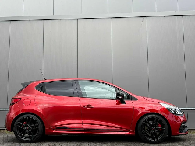 Renault - 2013 - clio - 1.6 r.s. - xj-080-v - afbeelding 18 van  23