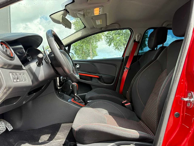 Renault - 2013 - clio - 1.6 r.s. - xj-080-v - afbeelding 23 van  23
