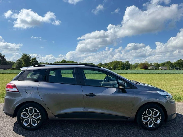 Renault - 2014 - clio estate - 0.9 tce authentique - 4-xtk-38 - afbeelding 8 van  11